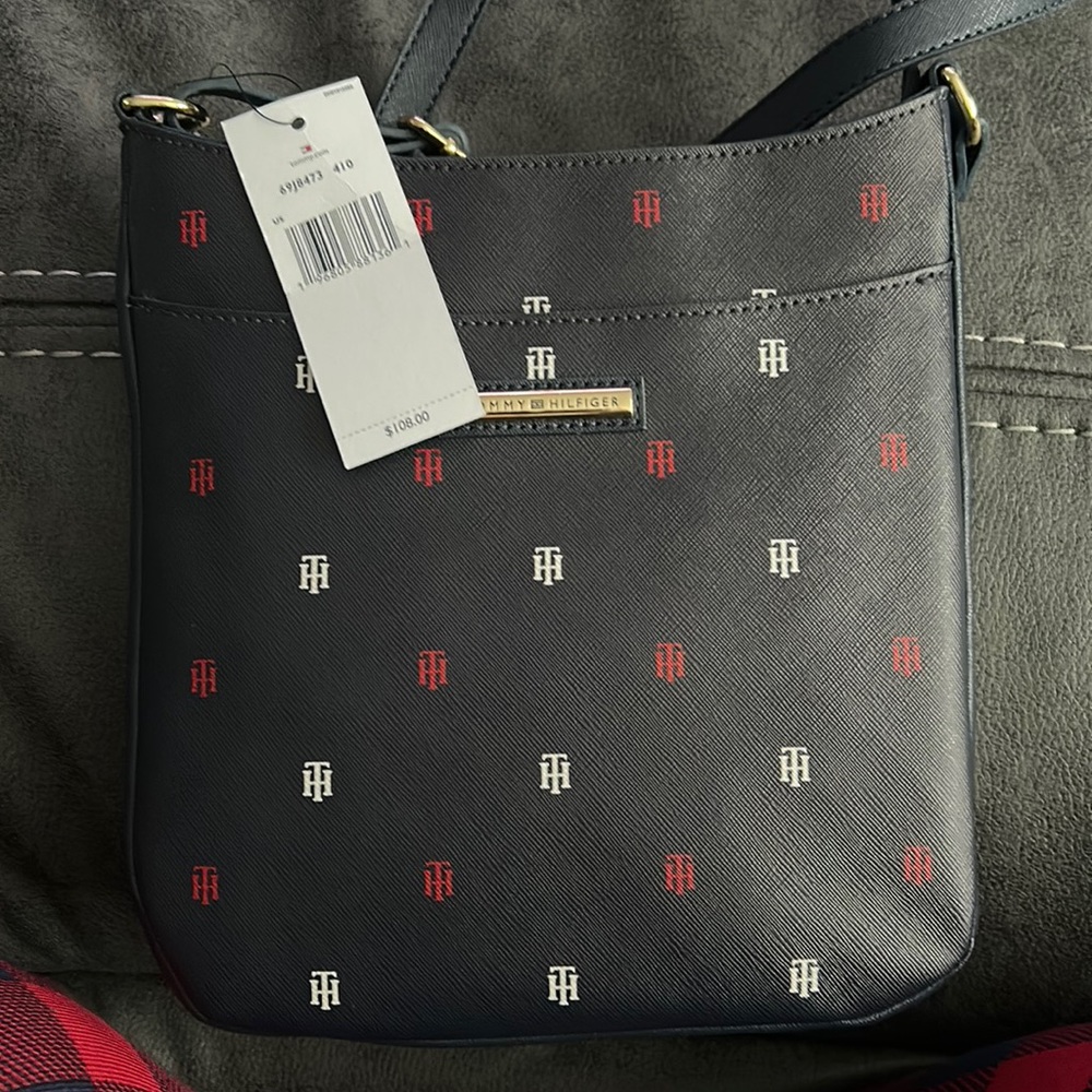 Tommy Hilfiger purse